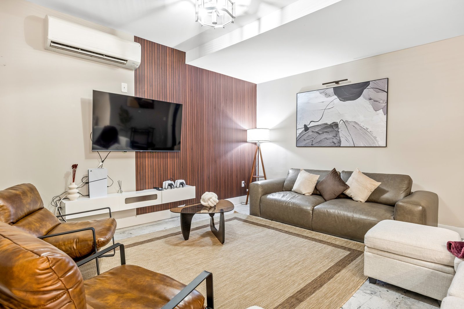 35-web-or-mls-59-graham-ave-2-1